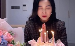 大熊猫“丫丫”已落地北京